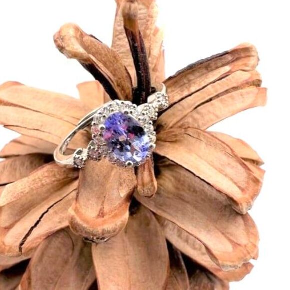 Beautiful Genuine Tanzanite Rings set in 925 - Adjustable - Picture 1 of 6